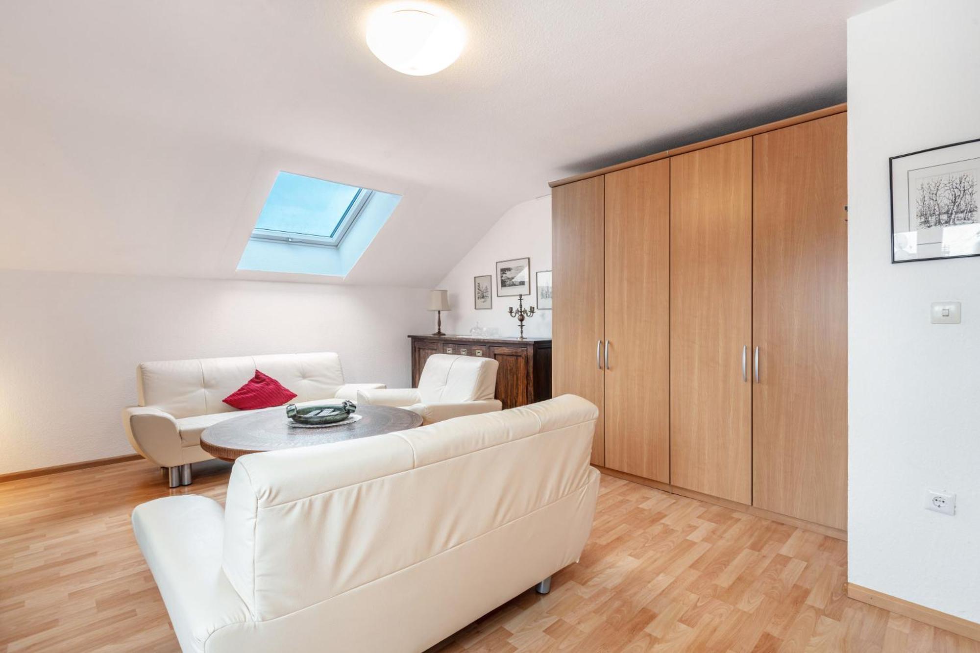 Apartments Am Schwarzwaelder Hof Бад-Беллинген Экстерьер фото