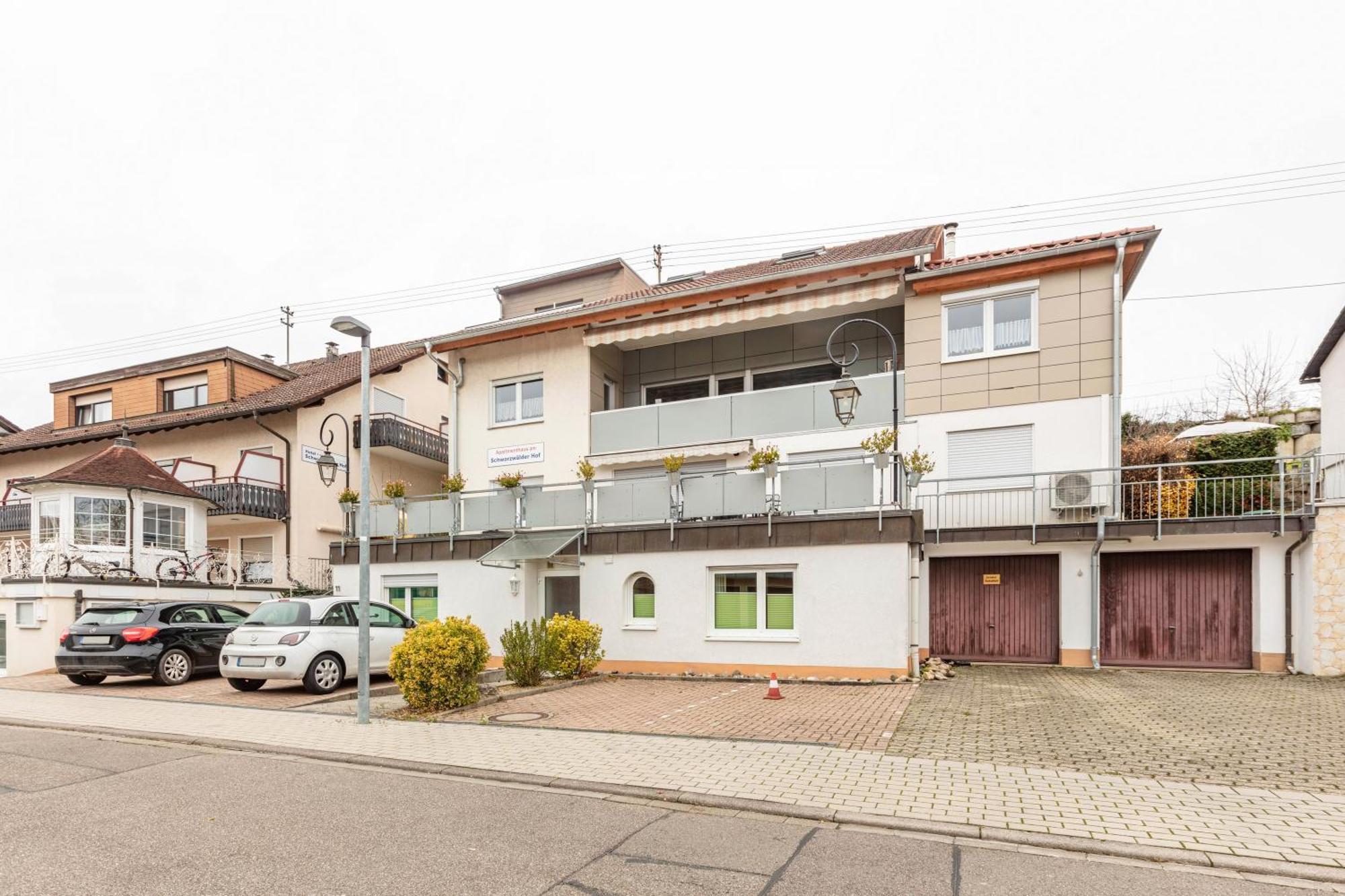 Apartments Am Schwarzwaelder Hof Бад-Беллинген Экстерьер фото